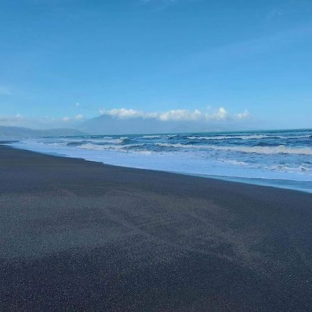 Costa Alora Beach Resort Dingalan Dış mekan fotoğraf